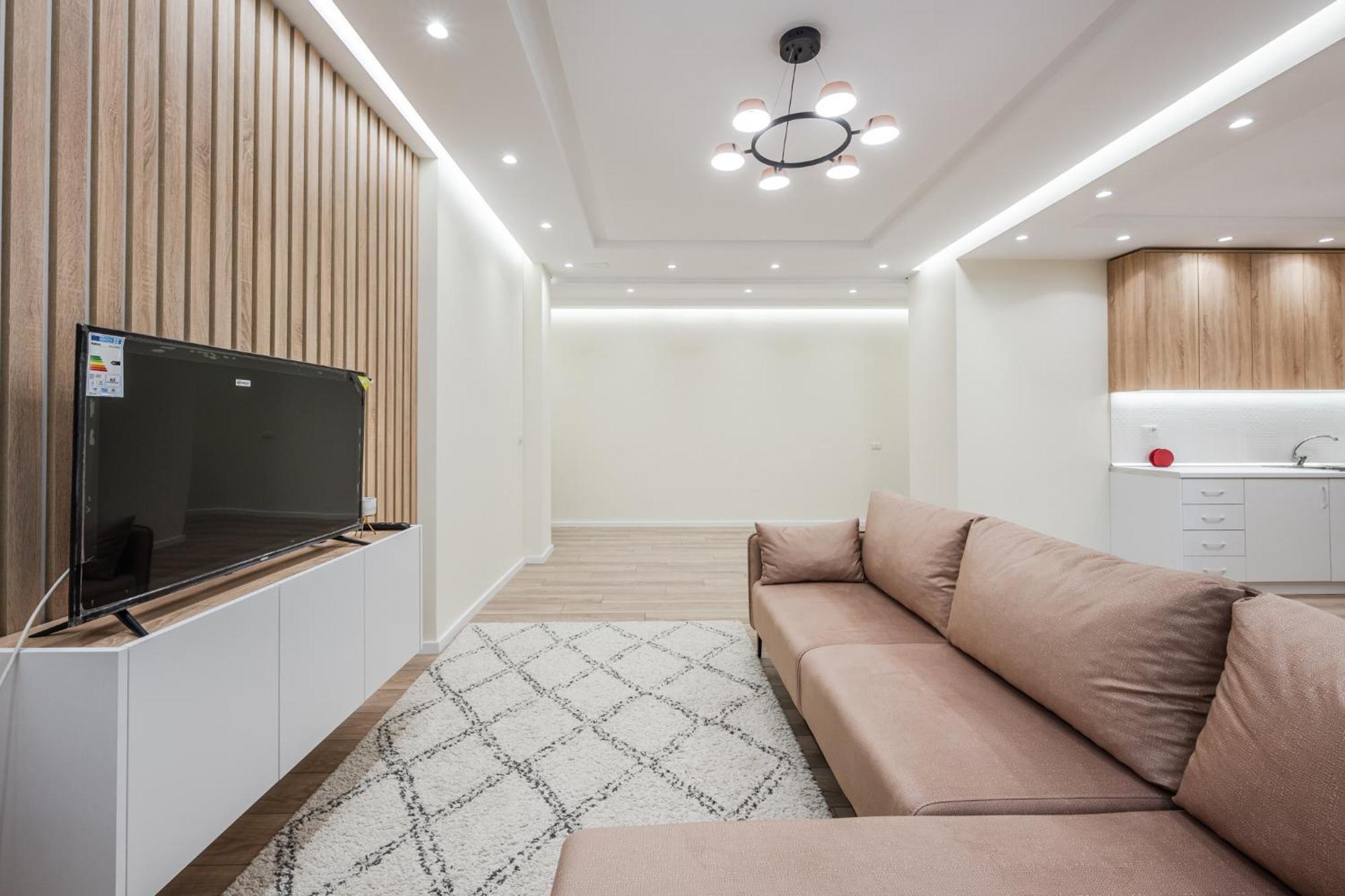 Lucas Central Home Tiranë Eksteriør bilde